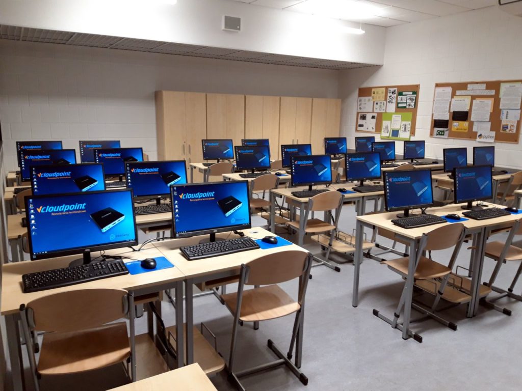 Pracownia komputerowa - terminalowa vCloudPoint - w szkole podstawowej w Markach